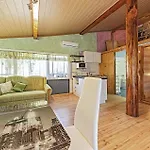 Three-bedroom In Valtura