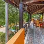 Three-bedroom In Holiday home *