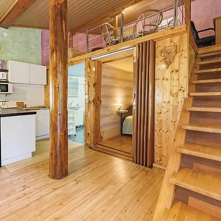 Dom wakacyjny Three-bedroom In